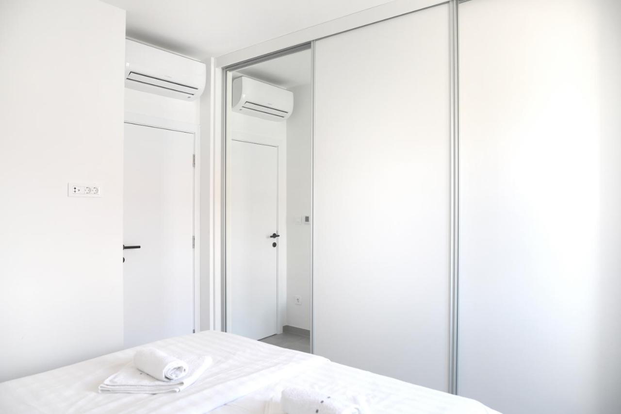 נייביצה Apartments Terra Sun With Private Pool Or Jacuzzi מראה חיצוני תמונה