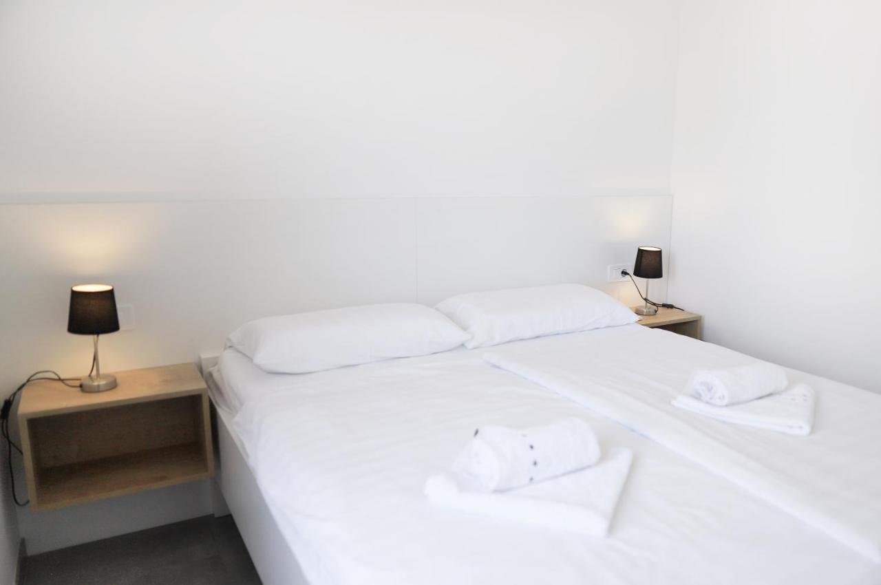 נייביצה Apartments Terra Sun With Private Pool Or Jacuzzi מראה חיצוני תמונה