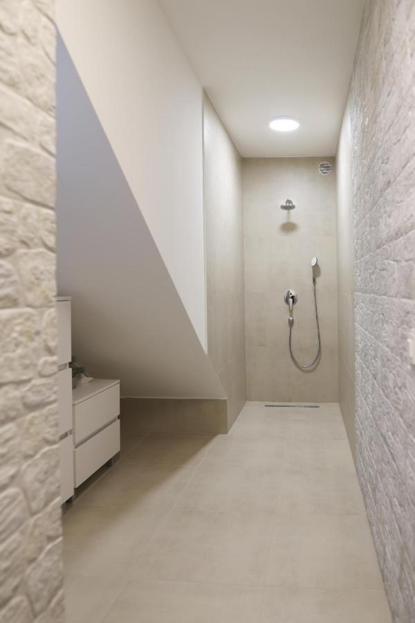 נייביצה Apartments Terra Sun With Private Pool Or Jacuzzi מראה חיצוני תמונה